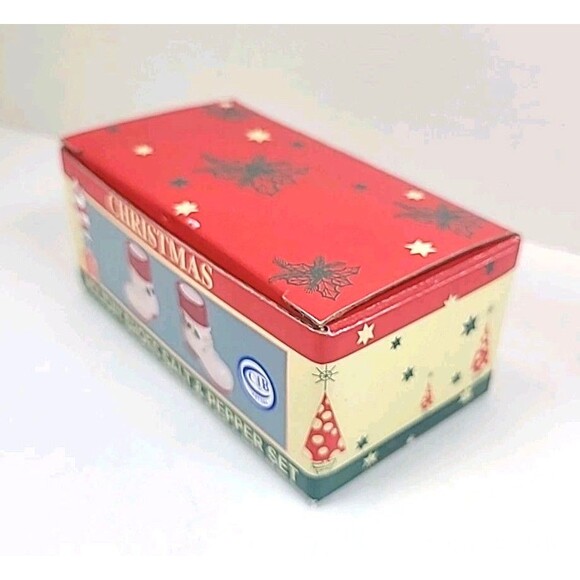 Vintage Christmas Santa boots salt and pepper shakers Cracker Barrel - Picture 4 of 5